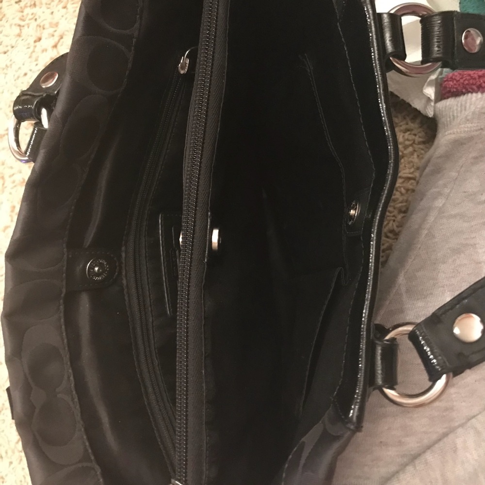 Authentic Coach bag - Picture 6 of 6